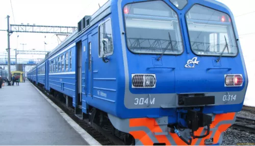В Алтайском крае из-за праздника изменится расписание пригородных поездов
