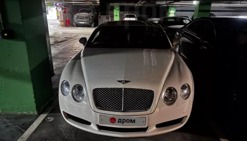Редкий 19-летний автомобиль Bentley мощностью 560 лошадей продают в Барнауле. Фото