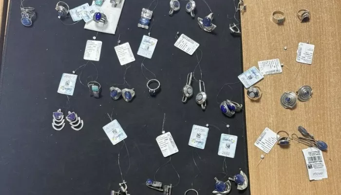 В Барнауле ограбили ювелирный отдел в магазине на полмиллиона рублей