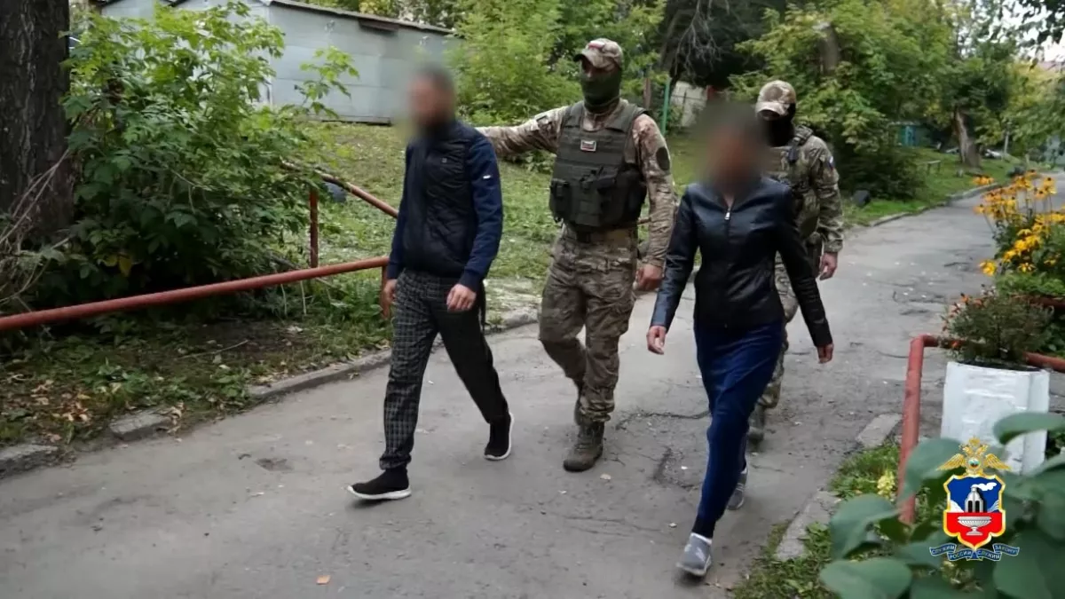 Обвиняемые по делу банды "черных вдов"