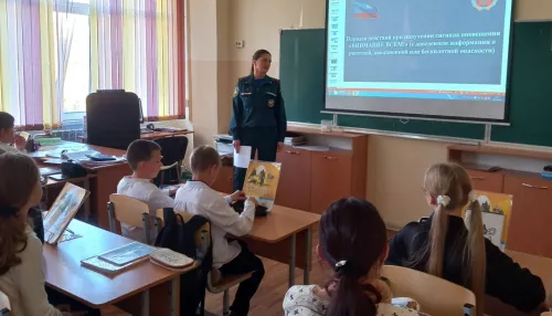 В школах Барнаула прошли мероприятия ко Дню гражданской обороны