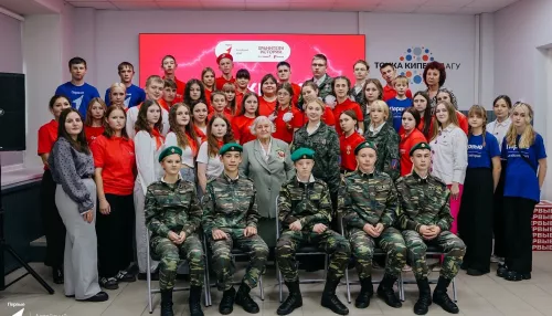 Блокадный хлеб и казачьи традиции: как прошел слет школьников в Алтайском крае