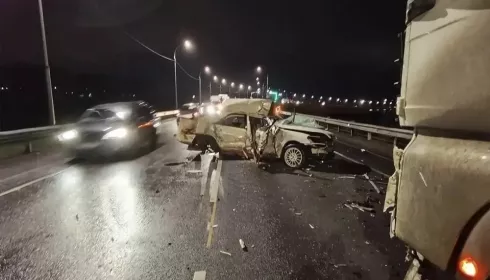 Водитель из Барнаула погиб в ДТП с грузовиком и автобусом по пути в Новосибирск. Фото