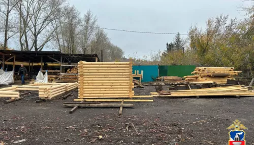 Ущерб на 6 млн рублей: бизнесмен обманул с пиломатериалами два десятка жителей Алтая