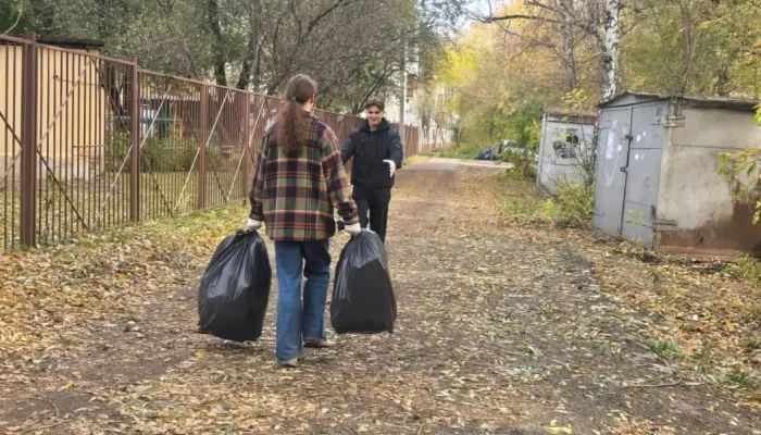 Десять тысяч участников и 50 машин: как прошел третий Чистый четверг в Барнауле