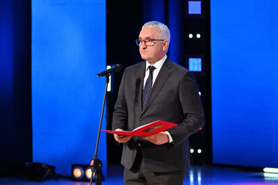 Виталий Снесарь