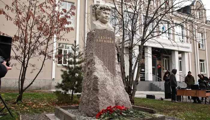 Андрей Турчак поздравил жителей Республики Алтай с Днем алтайского языка