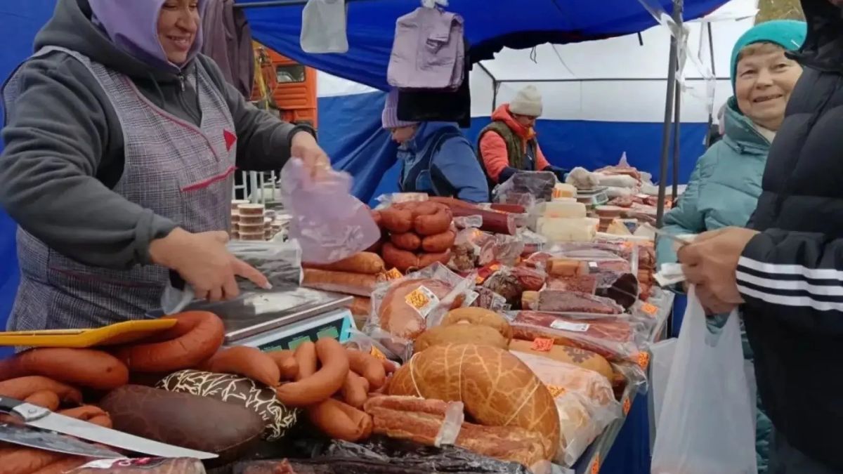 Продовольственная ярмарка в Барнауле