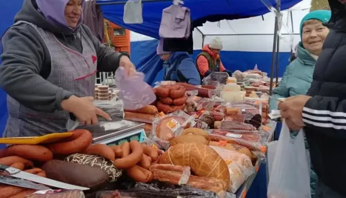 На барнаульских продовольственных ярмарках за день продали товара на 13,9 млн рублей