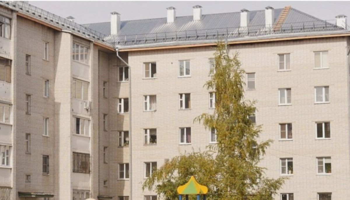 Власихинский 10 барнаул. Проезд дом барнаул. Северный власихинский 36 барнаул. Северный власихинский 10. Три богатыря архитектура барнаул.