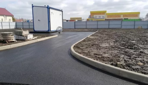 В микрорайоне Сибирская Долина поселка Бельмесево продолжают строить водозабор