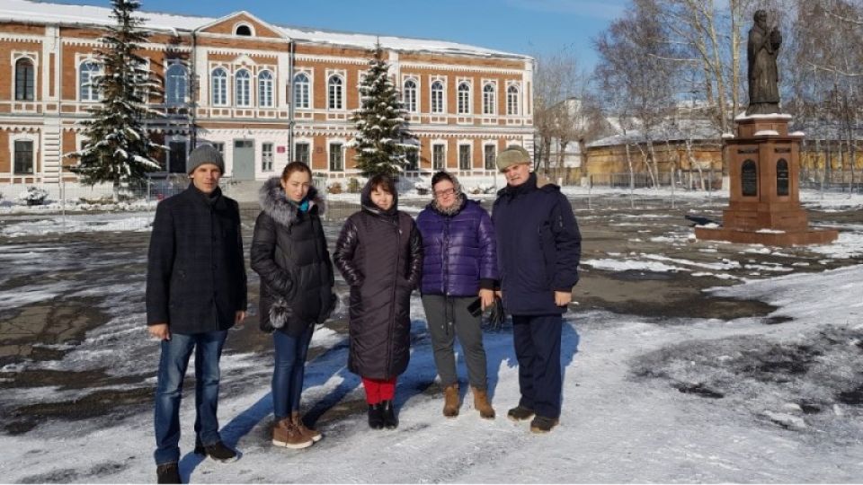 для чего наши соотечественники