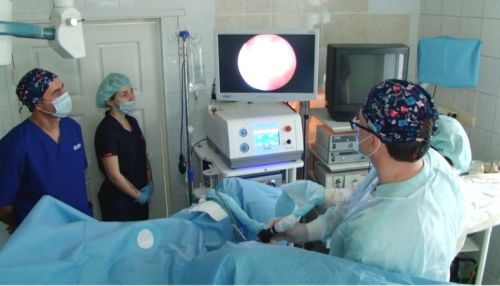 Лазер высокой мощности может появиться на Алтае для лечения мочекаменной болезни