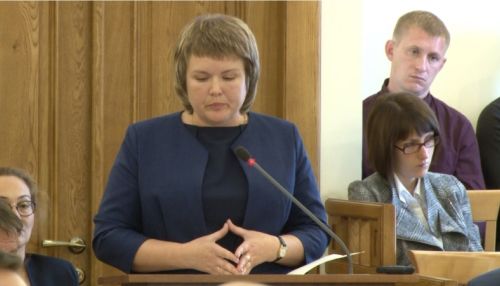 Каменские депутаты незаконно свергли временную главу района и не хотят сдаваться