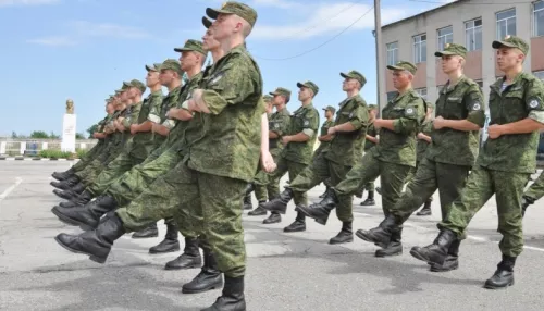 Суд оштрафовал 19-летнего жителя Алтайского края за отказ идти в армию