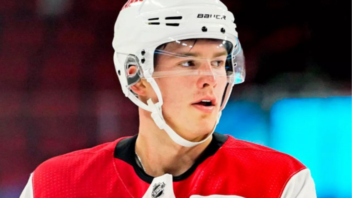 19-летний барнаульский хоккеист стал рекордсменом в НХЛ