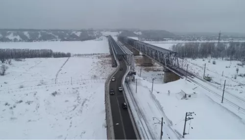 В Барнауле закроют для проезда Старый мост, чтобы отмыть его от грязи