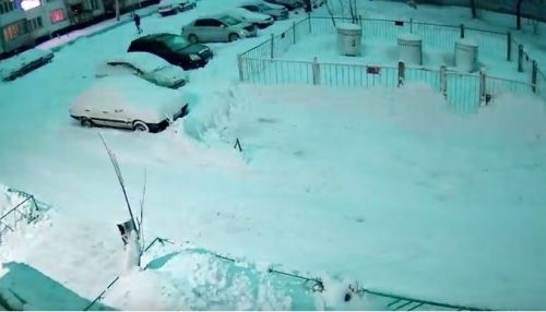 Астрономы объяснили яркую голубую вспышку над Алтаем