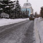 Почему в Барнауле вовремя не убирают снег?