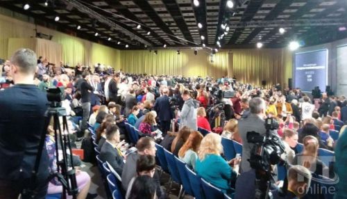 В Москве началась 15-я большая пресс-конференция Владимира Путина