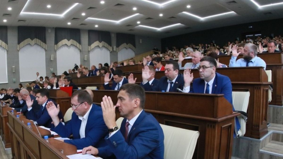 В Барнауле будут открыто голосовать за мэра. Но не все