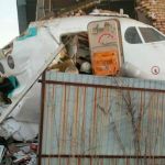 Пассажирский самолет разбился в Казахстане, есть выжившие