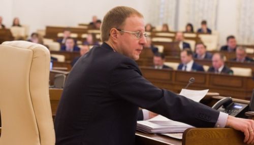 Ославились и прославились: 10 главных политических итогов года в Алтайском крае