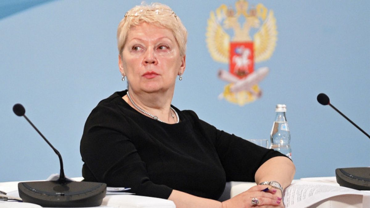 Васильева подтвердила нехватку в школах 150 тыс. учителей