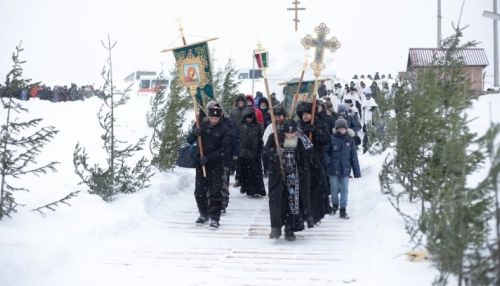 Больше не полезу: барнаульцы поделились яркими кадрами с Крещения в Instagram