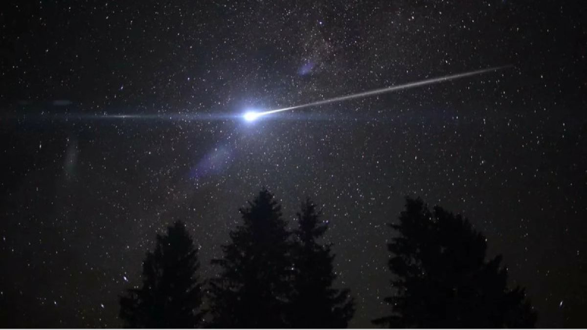 Поиски упавшего в Сибири метеорита возобновят летом