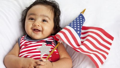 США ужесточают выдачу виз для желающих родить