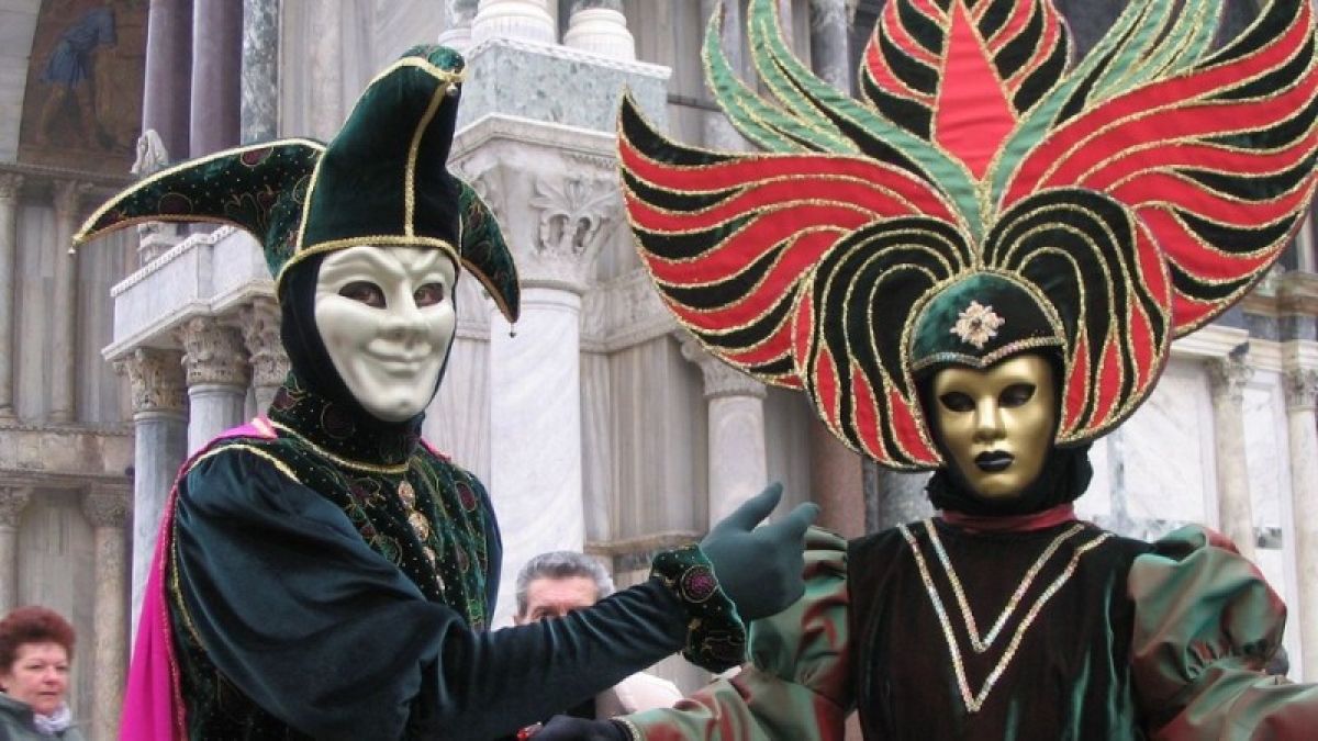 Ярко и красочно: как проходит ежегодный Венецианский карнавал