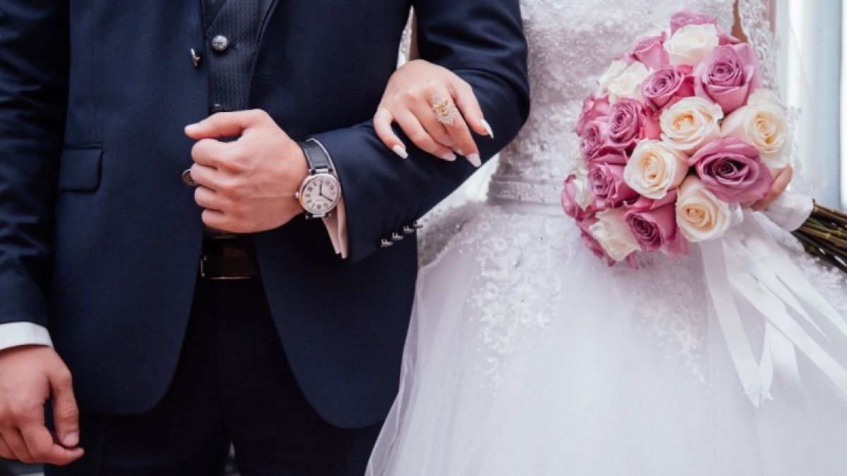 Стоит ли выбирать "красивые" даты для свадьбы в феврале: комментарии нумеролога