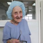 Старейший практикующий хирург России ушла из жизни в возрасте 92 лет