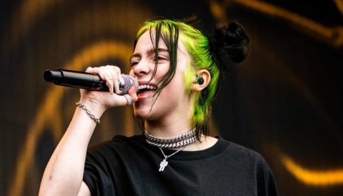 Билли Айлиш оказалась самым молодым триумфатором Грэмми