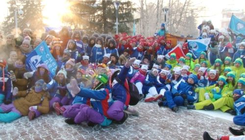 Снежный десант: студенты отправились спасать заснеженные сёла Алтайского края