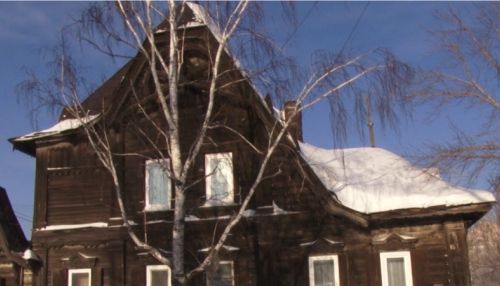 30 лет без реставрации: памятник архитектуры разрушается в Барнауле