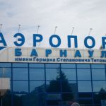 Барнаульский аэропорт не смог вовремя принять три рейса из Москвы