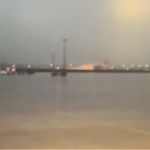 Появилось видео жесткой посадки самолета в аэропорту Турции