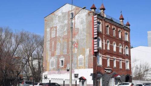 Умер автор знаменитой росписи на барнаульском небоскребе на ул. Гоголя