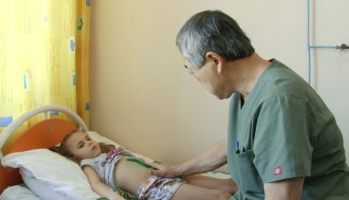 Алтайские врачи провели уникальную операцию ребенку