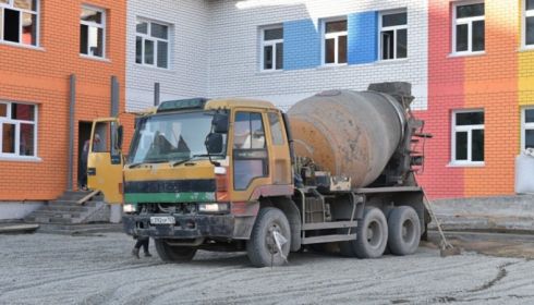 В Алтайском крае вынуждены строить больницы и школы, как 50 лет назад