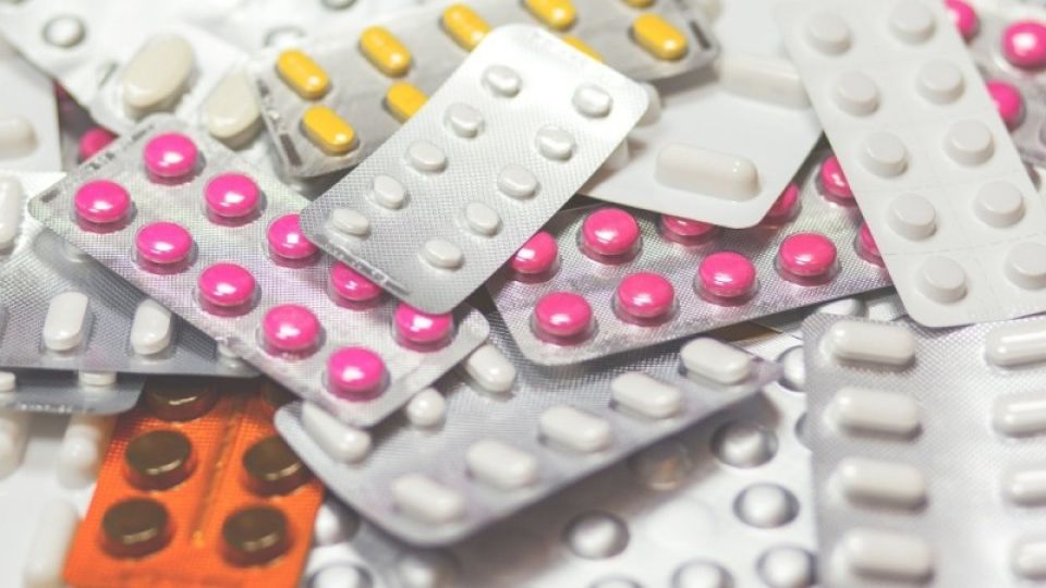 Больше половины алтайских аптек могут торговать только "старыми" лекарствами