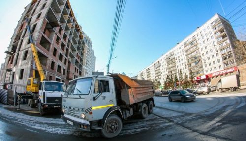 Пока в Барнауле спорят: власти Новосибирска решили не строить в зеленых зонах