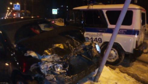 В полиции Барнаула рассказали подробности ДТП со служебным авто