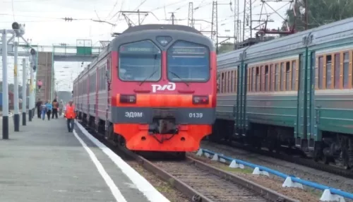 Россиянам рассказали, кто должен убирать постельное белье в поездах