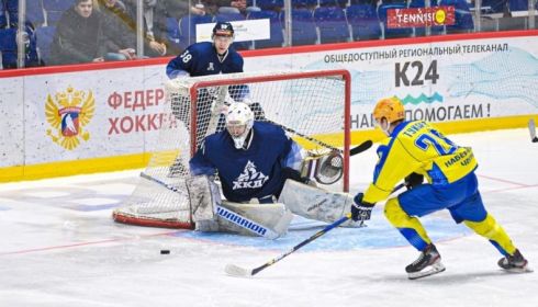 Хоккеисты Динамо-Алтай взяли бронзу регулярного первенства