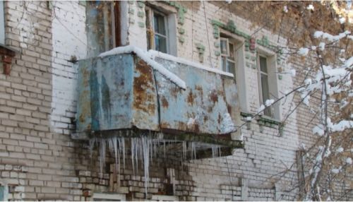 Жизнь и выживание : что происходит в доме на улице Витебской в Барнауле