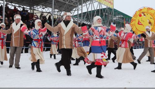 30 тысяч человек съехались на Сибирскую Масленицу в Алтайский край