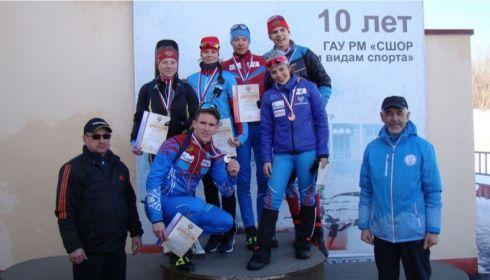 Спортсменка из Алтайского края взяла серебро на первенстве России по биатлону